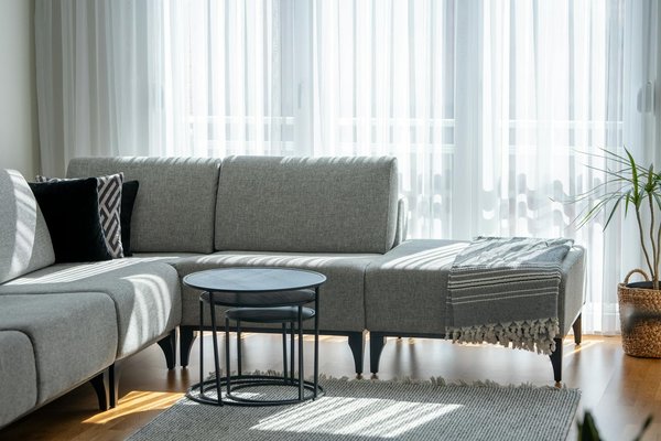 Wie kann man den Umzug in eine kleinere Wohnung optimal gestalten?